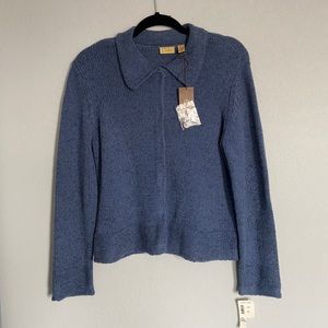 Size M - Sweater